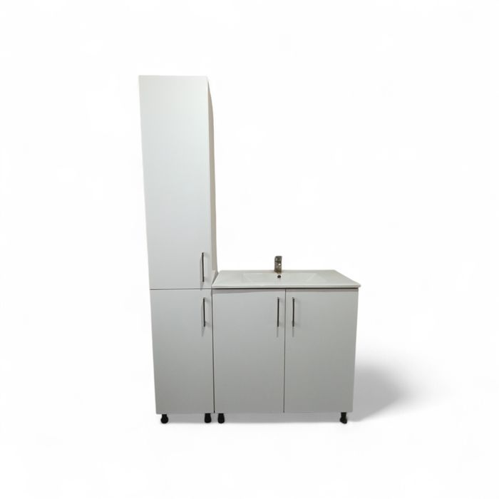 Zestaw szafki wraz ze zlewem