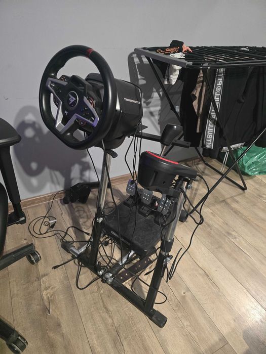 Thrustmaster t248 jak nowa