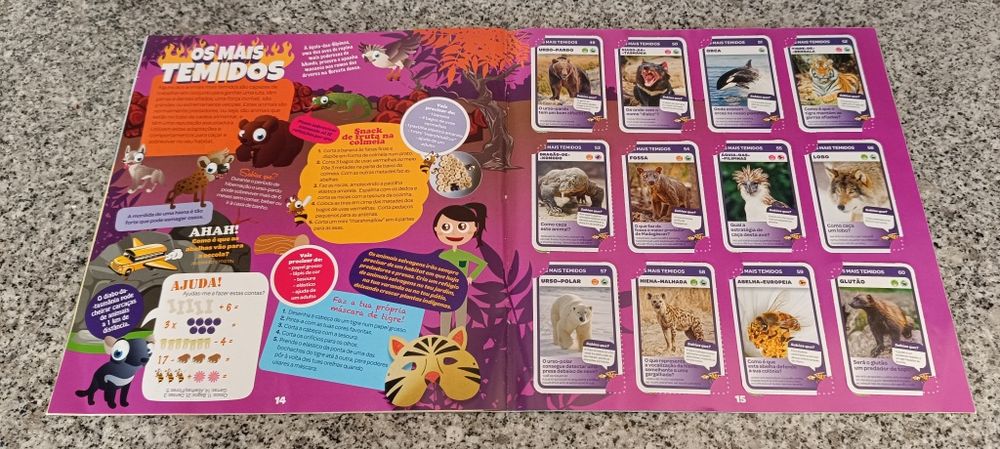 Caderneta Grande Álbum do Explorador Super Animais pingo doce Completa