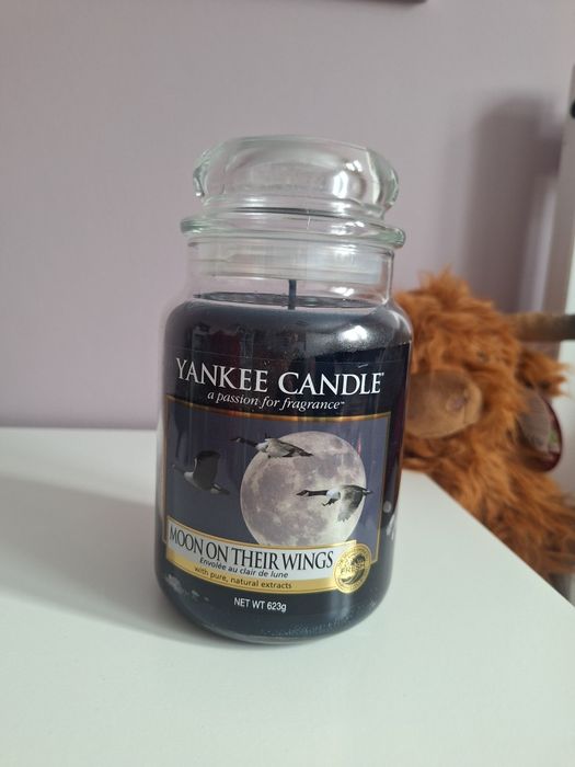 yankee candle Moon on their wings 623g nowa