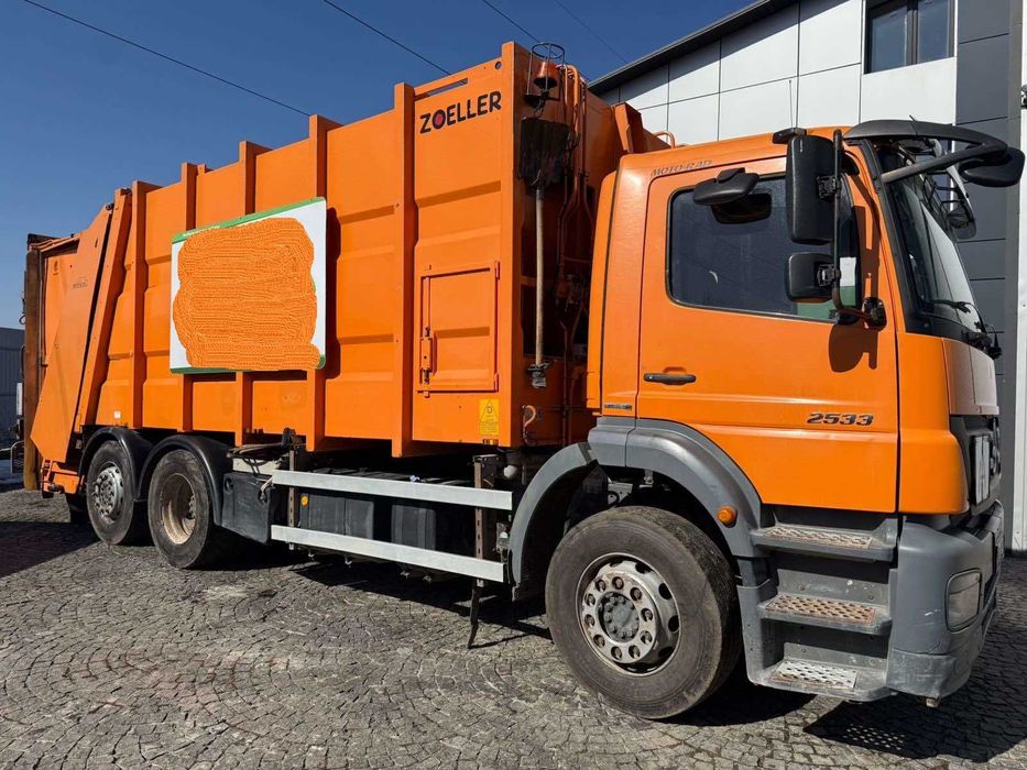 Сміттєвоз (Мусоровоз) Mercedes Benz