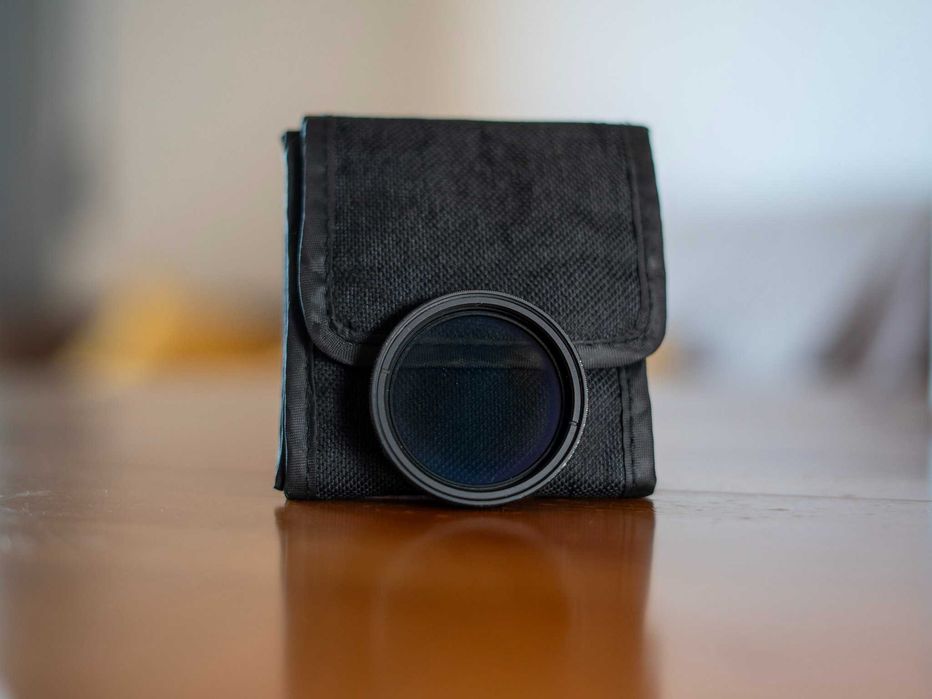 Panasonic Lumix GH5 + Lente 20mm f/1.7 + Acessórios