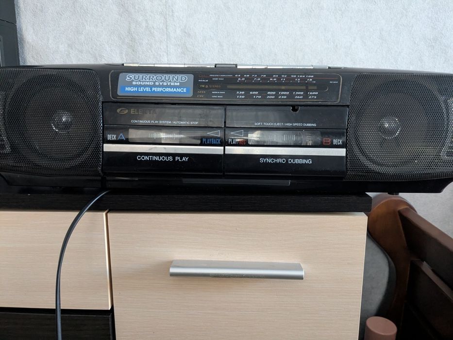 Продам магнитофон в робочому стані