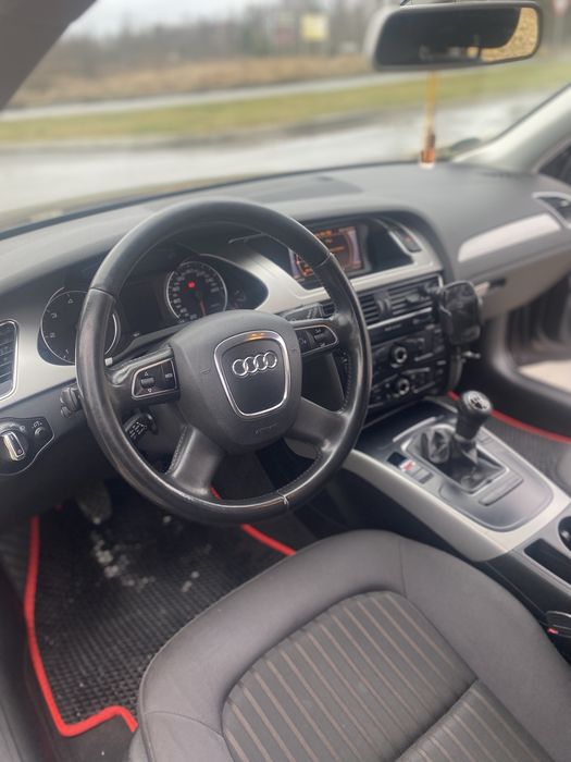 Audi A4 B8 2.0 TDI 105 кВт 143 к.с 2010 року