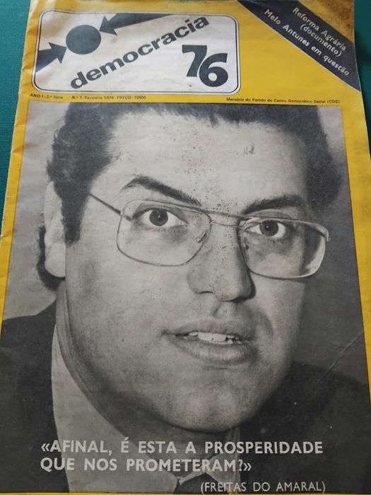 Revista Democracia 76