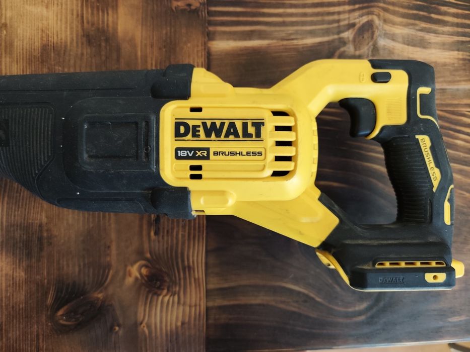 Serra de sabre DeWalt