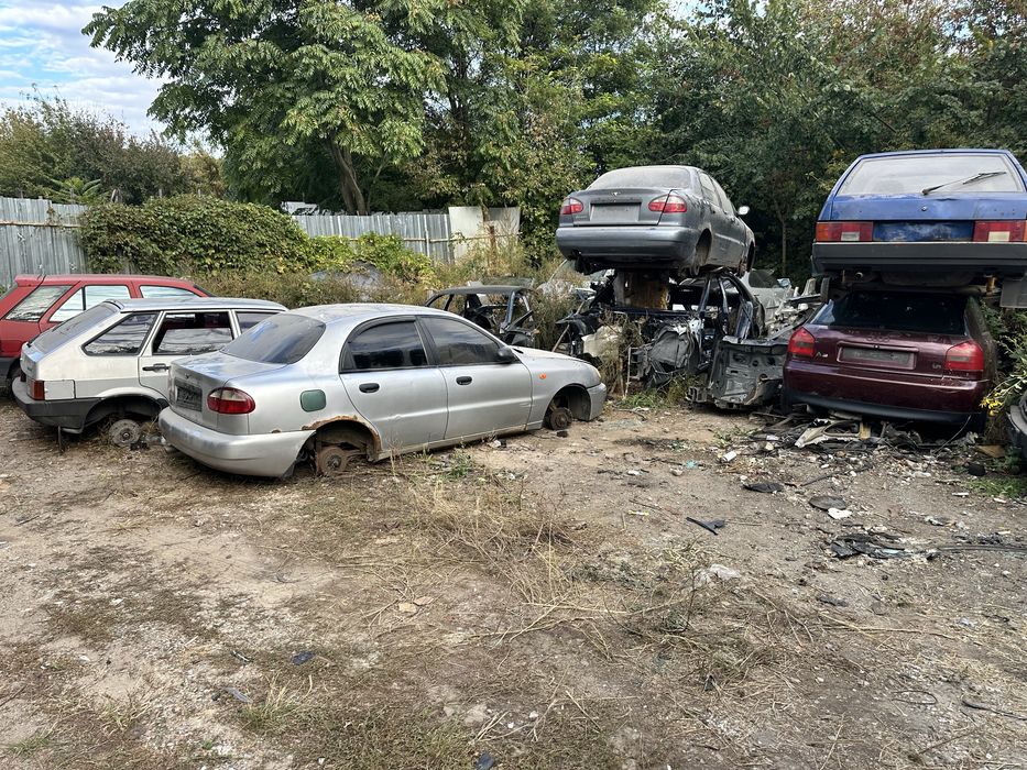 Розборка ВАЗ 2109 1.6 инжектор 2010 года