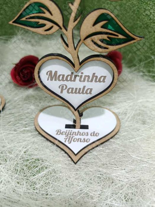Rosa em MDF com Base Personalizada