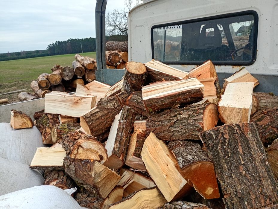 drzewo opałowe łupane sosna brzoza  liściaste  pałowe łupane