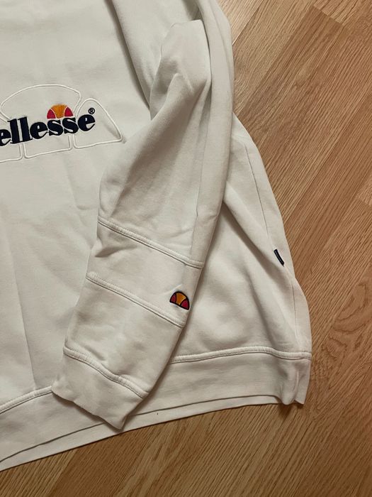 Світшот Ellesse !
