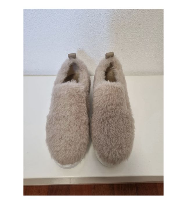 Мокасини Max Mara бежеві 37 розмір