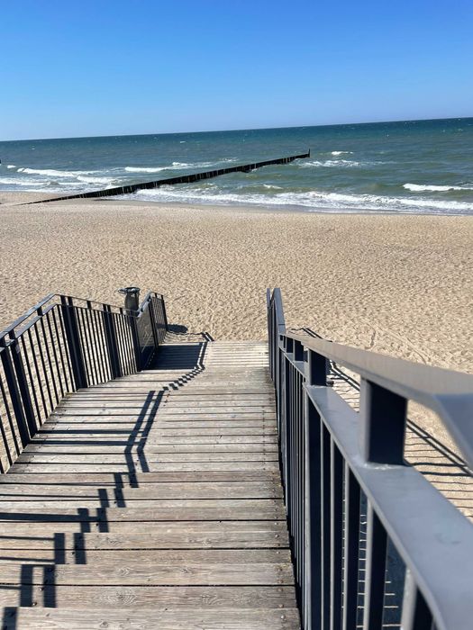 Praca sezonowa: Pracownik obsługi obiektu wakacyjnego – Mielno