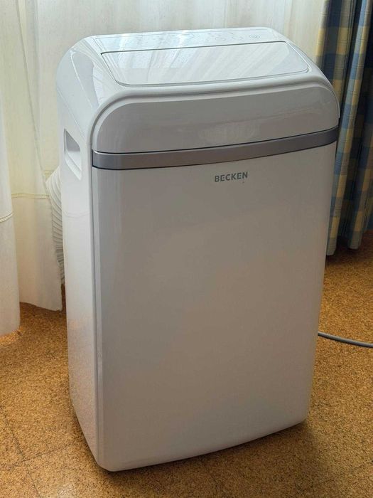 Ar Condicionado Portátil BECKEN BAC4255