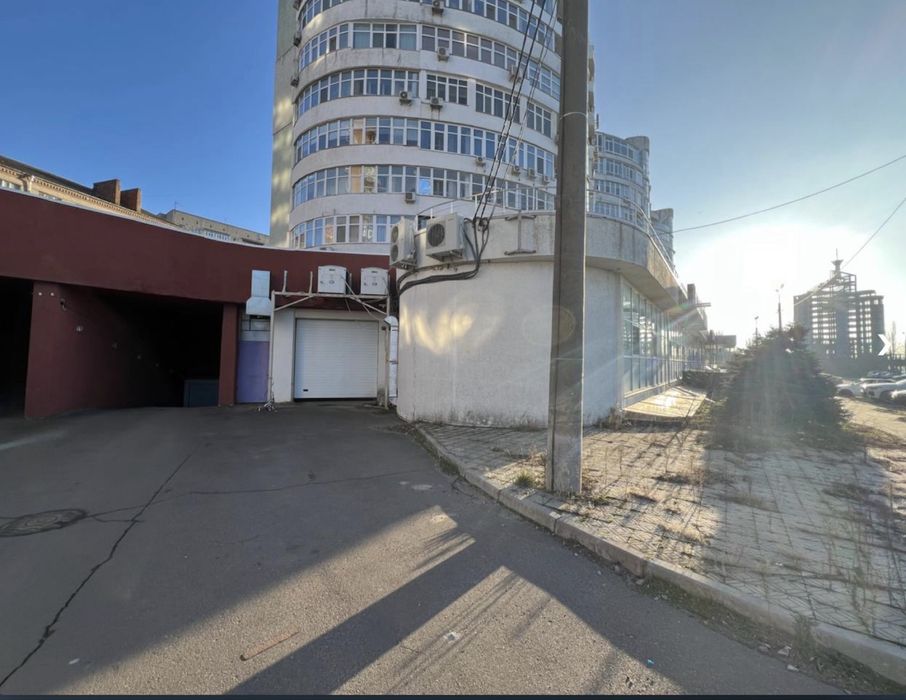 Продаж великого комерційного приміщення 2241,5 м² у м. Миколаїв - View 3