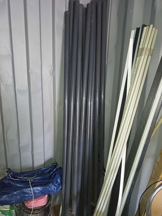 Słupki ogrodzeniowe