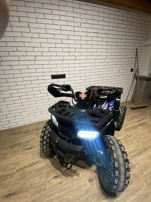 Продам квадроцикл spark 125cc