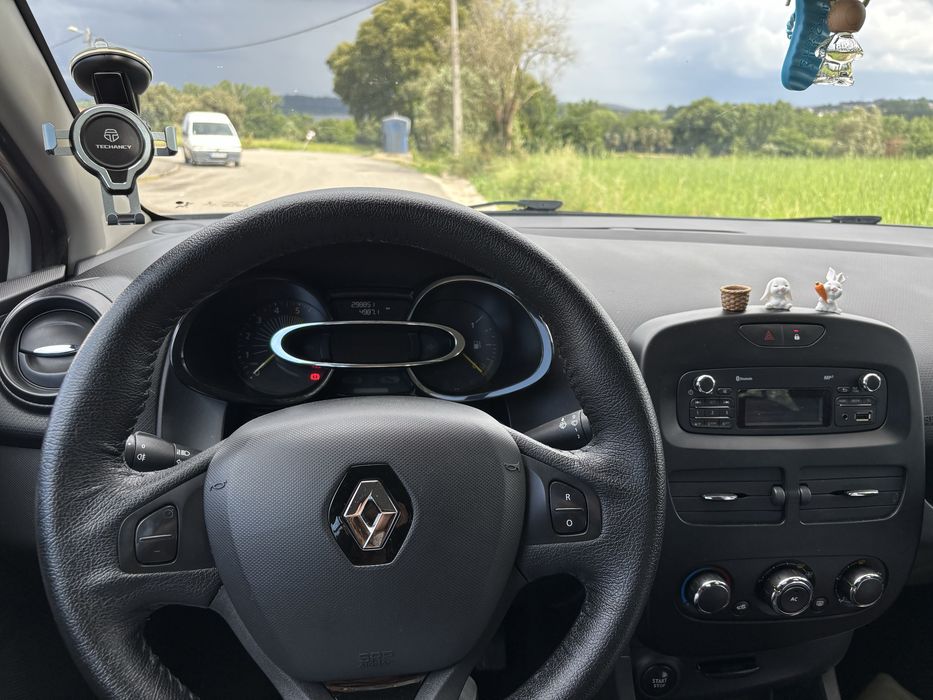 Reanult clio comercial