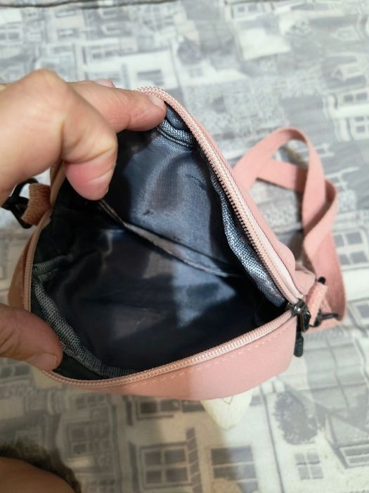 Продам сумочку для дівчинки