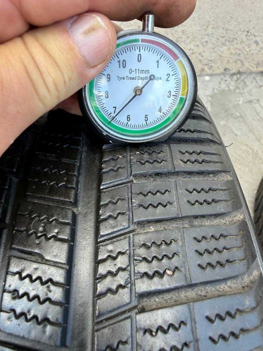 Шини б/у 225/50 17 Hankook