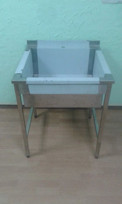 Мойка двухсекционная из нержавеющей стали