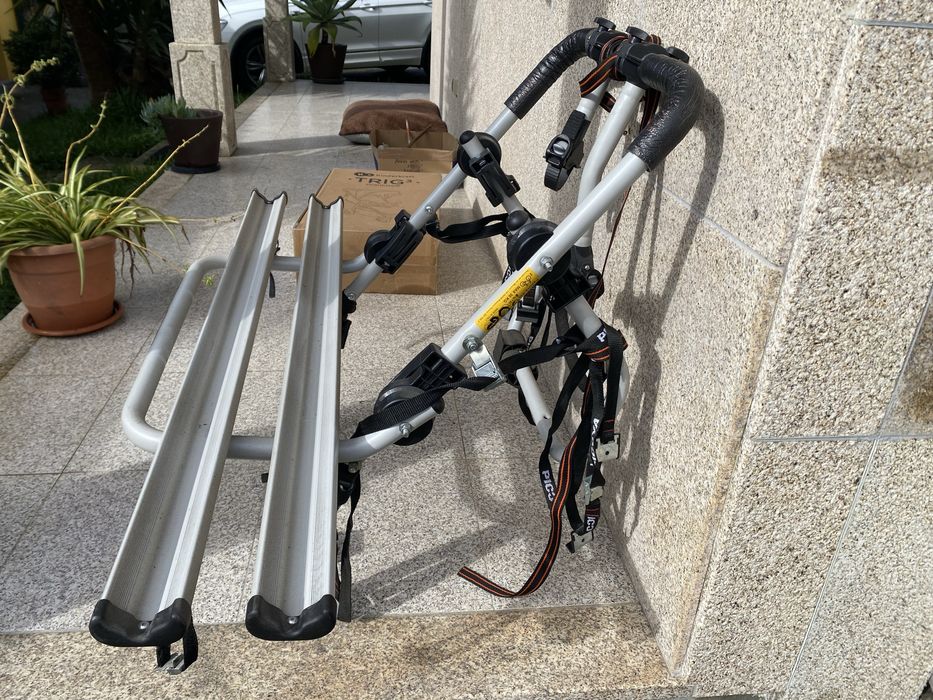 Suporte para 2 bicilcetas