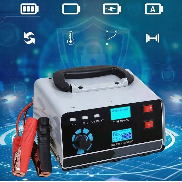 Prostownik samochodowy  do akumulatorów  INTELIGENTNY CPU 12V/24V 30A