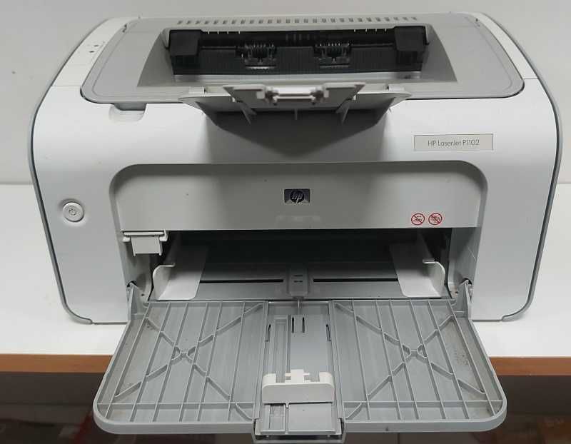 Лазерний принтер HP LaserJet P1102 Б/В економний та надійний