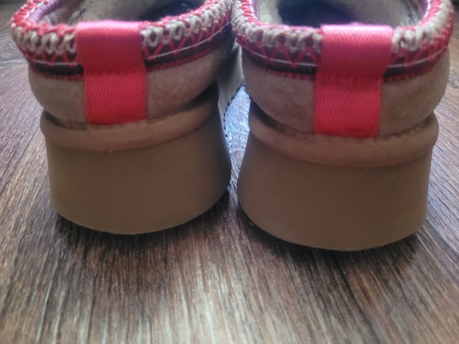 Оригінальні угги UGG Tazz