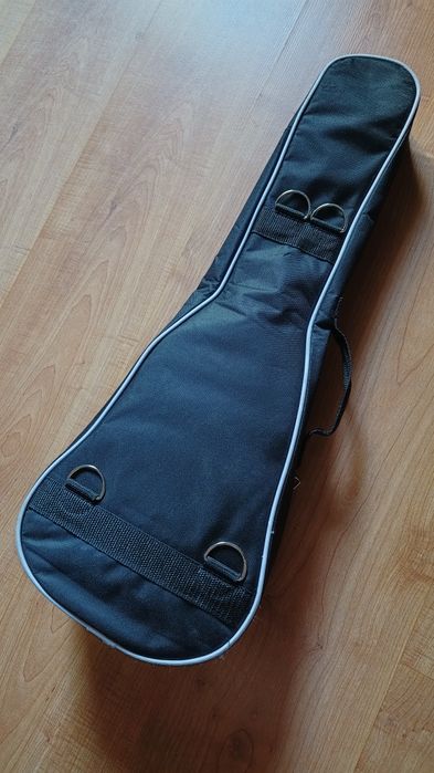 Ukulele Ever Play LA9-24