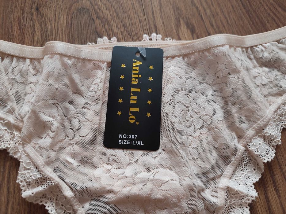 Nowe majtki stringi koronkowe morelowe rozmiar L/XL