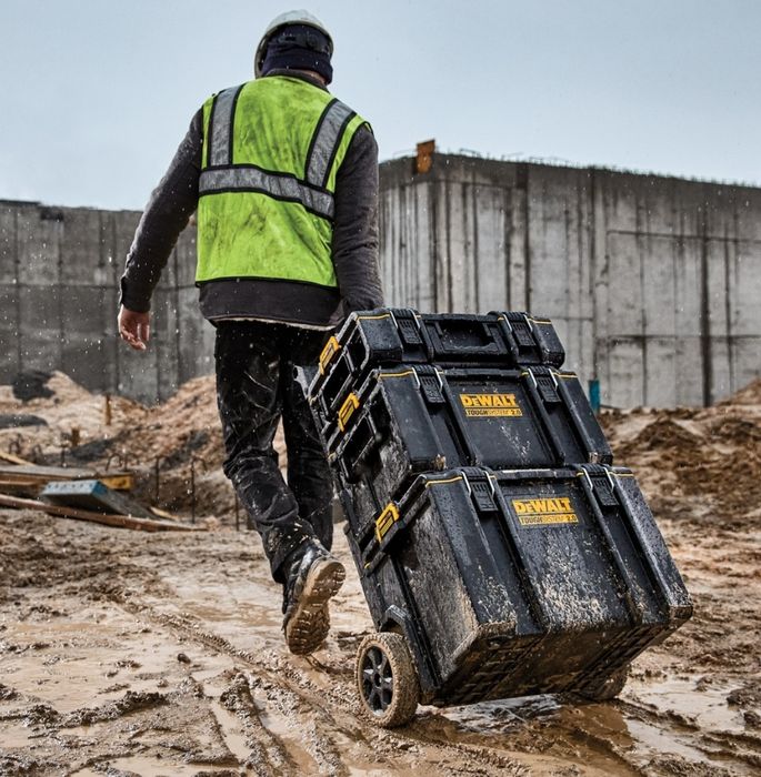 Ящик  DS450 ToughSystem на колесах, 685x554x500 мм, DWST83295-1