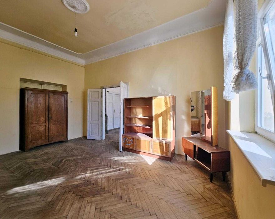 Продаж 2 кімнатної квартири, вулиця Куліша