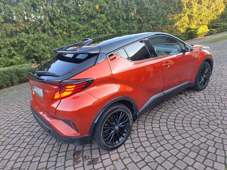 Toyota C-HR Rezerwacja