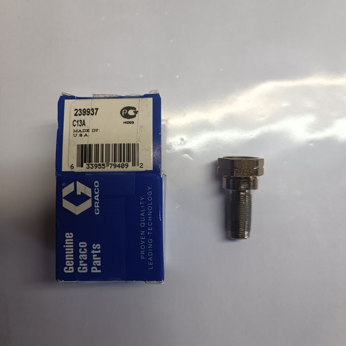 Gniazdo zaworu wylotowego, nakrętka tłoka do agregatów ST-MAX GRACO