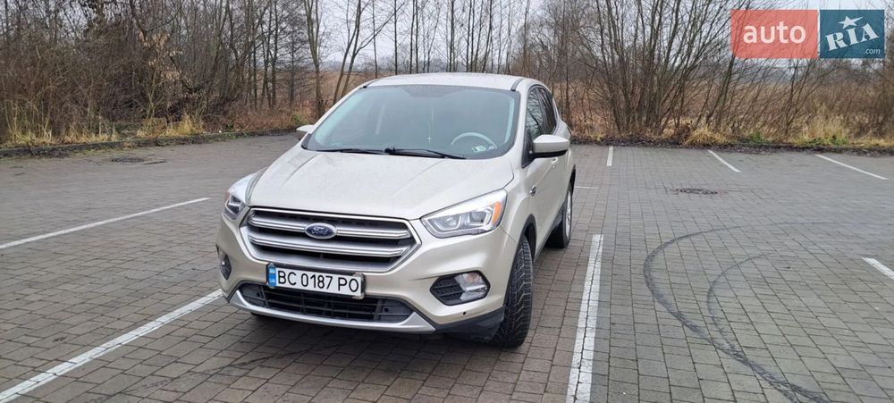 Ford Escape 2017 SE | автомат | 4×4 | від власника