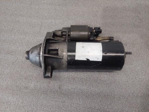 Motor de arranque VOLKSWAGEN Passat (3B2)