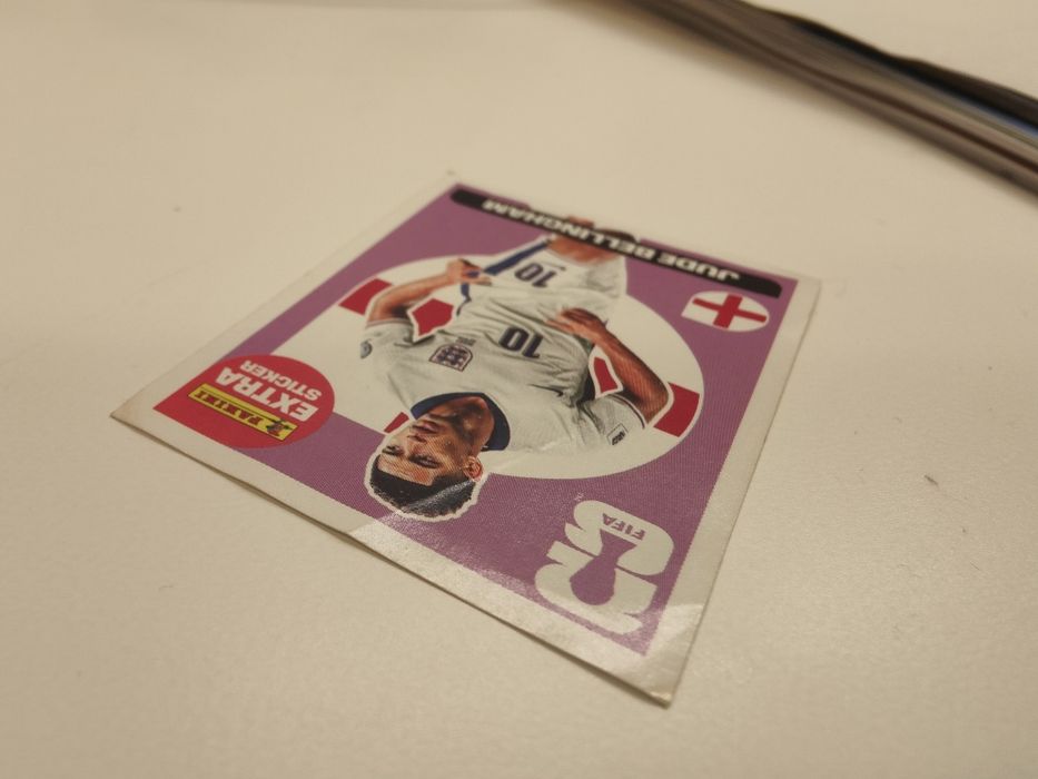 Cromo mundial extra sticker roxo Jude Bellingham
