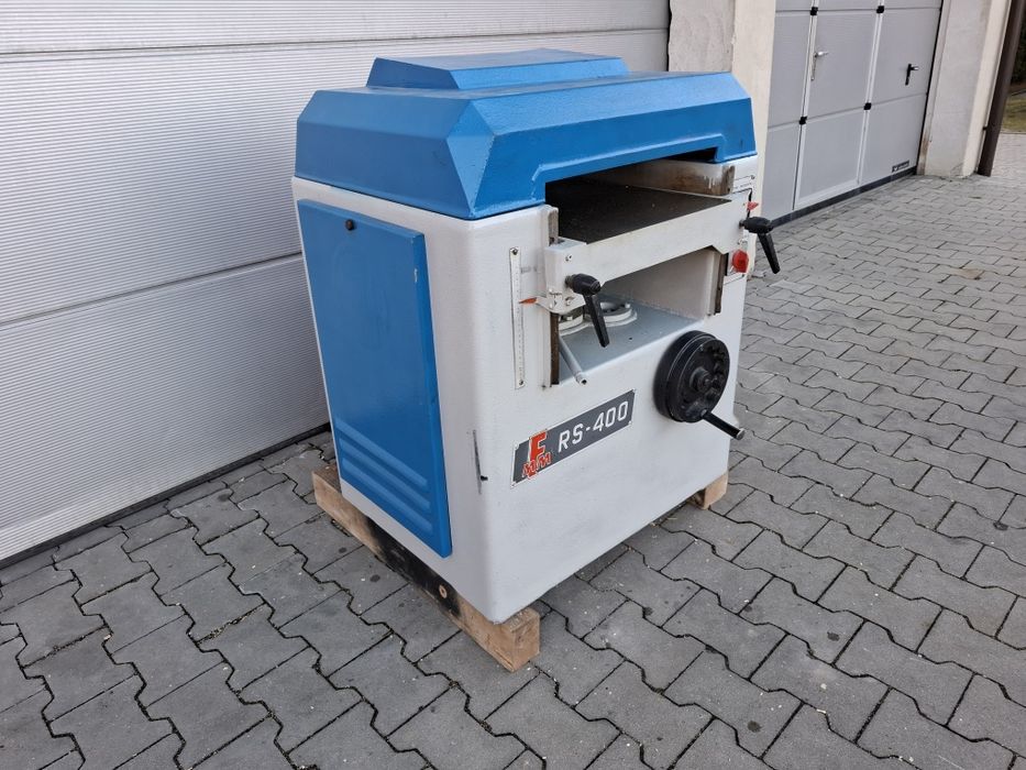 Grubościówka Celmak RS-400, SCM