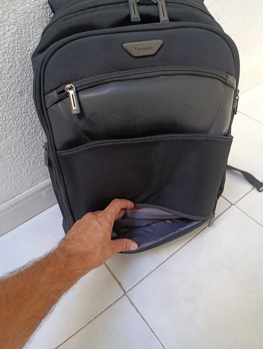 Mochila Targus 15,6'' (Mobile VIP Laptop Backpack)