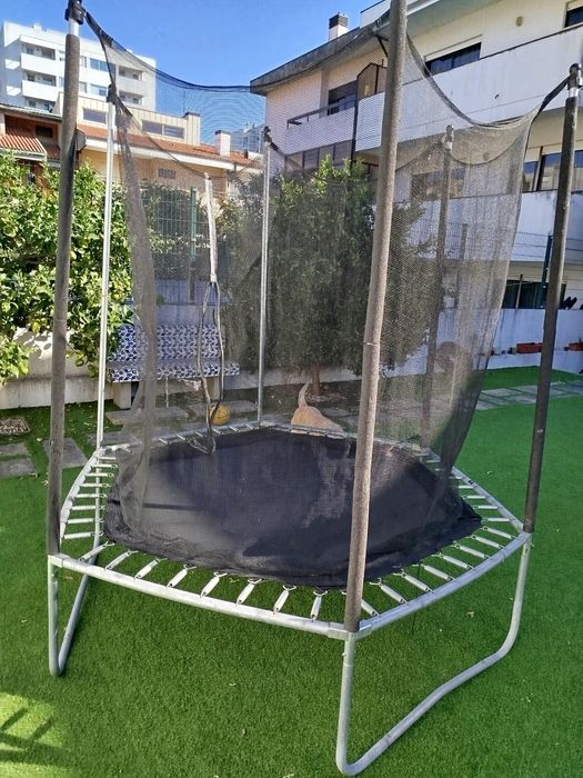 Trampolim Uexagonal 240 Decathlon