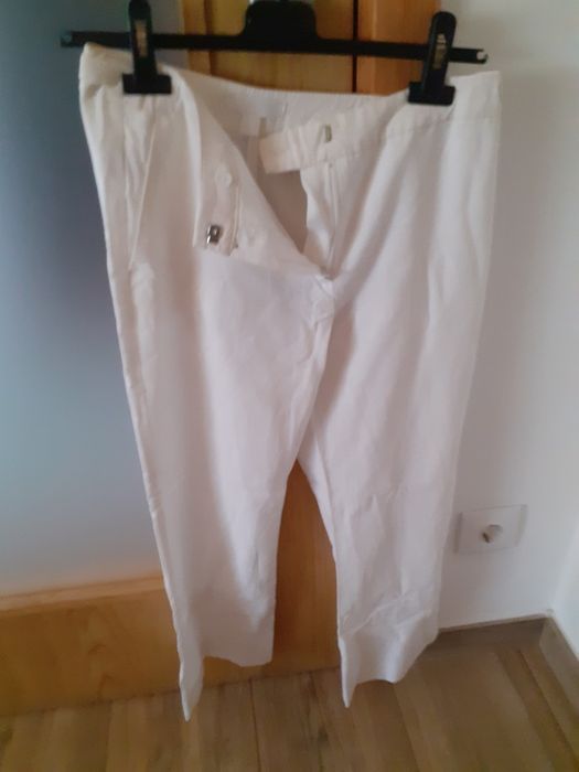 Roupa em óptimo estado de marca