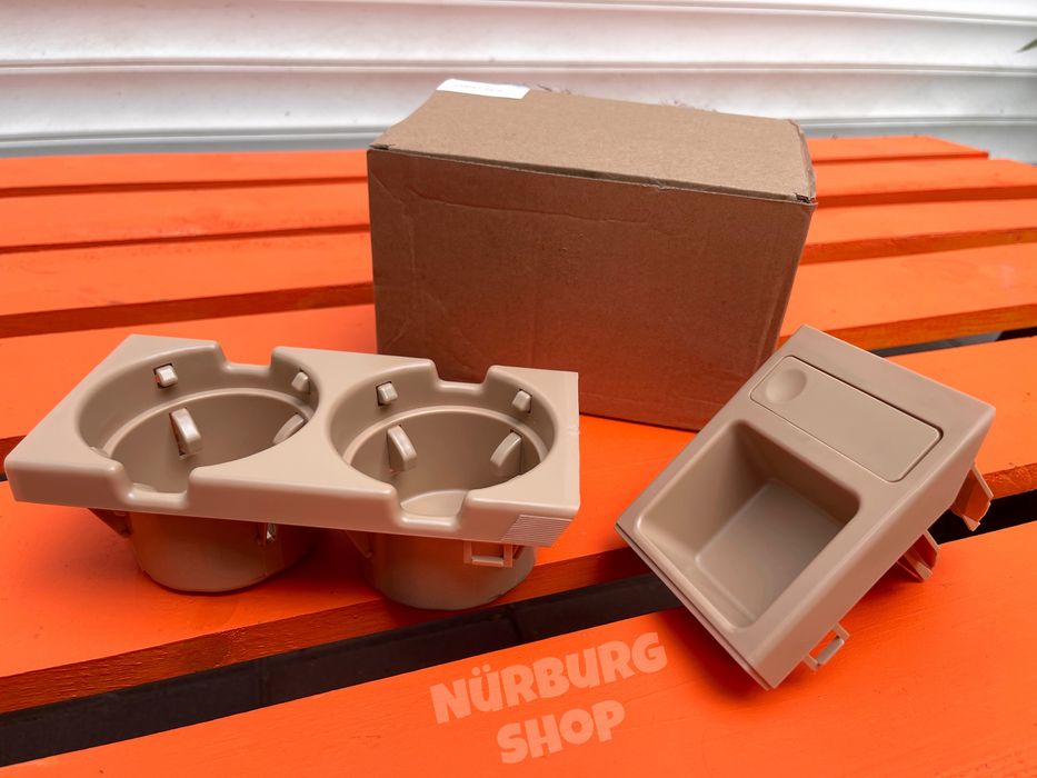 Подстаканник с монетницей для БМВ Е46 BMW E46 бежевый черный