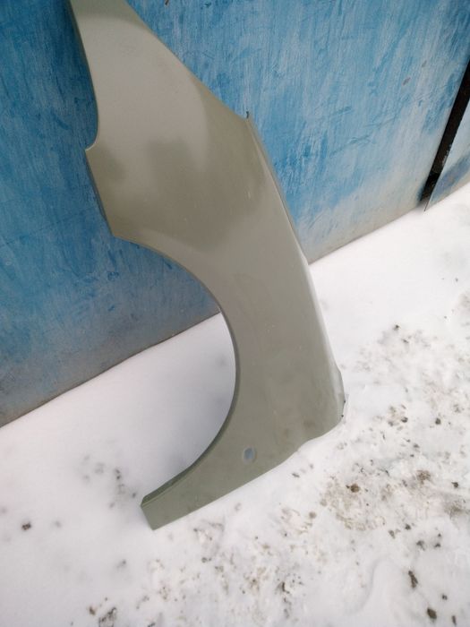 Крило Пежо 206 98-