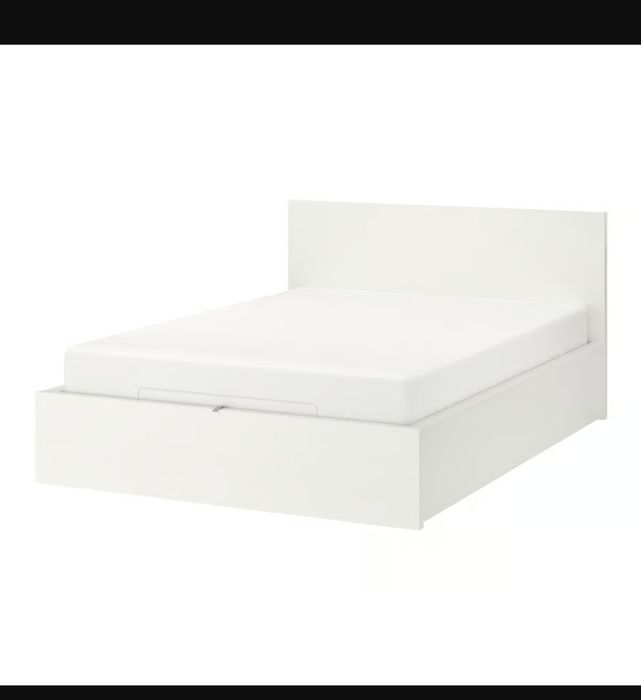 Łóżko sypialniane 160x200 Ikea Malm . Pojemnik do przechowywania. Szafka nocna
