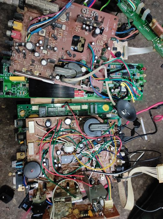 Електронні плати БЖ