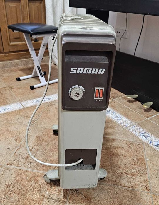 Aquecedor a Óleo da Marca SAMAR