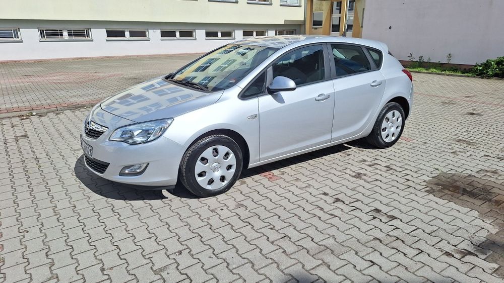Opel astra 1.6benzyna sprowadzona nowy rozrząd