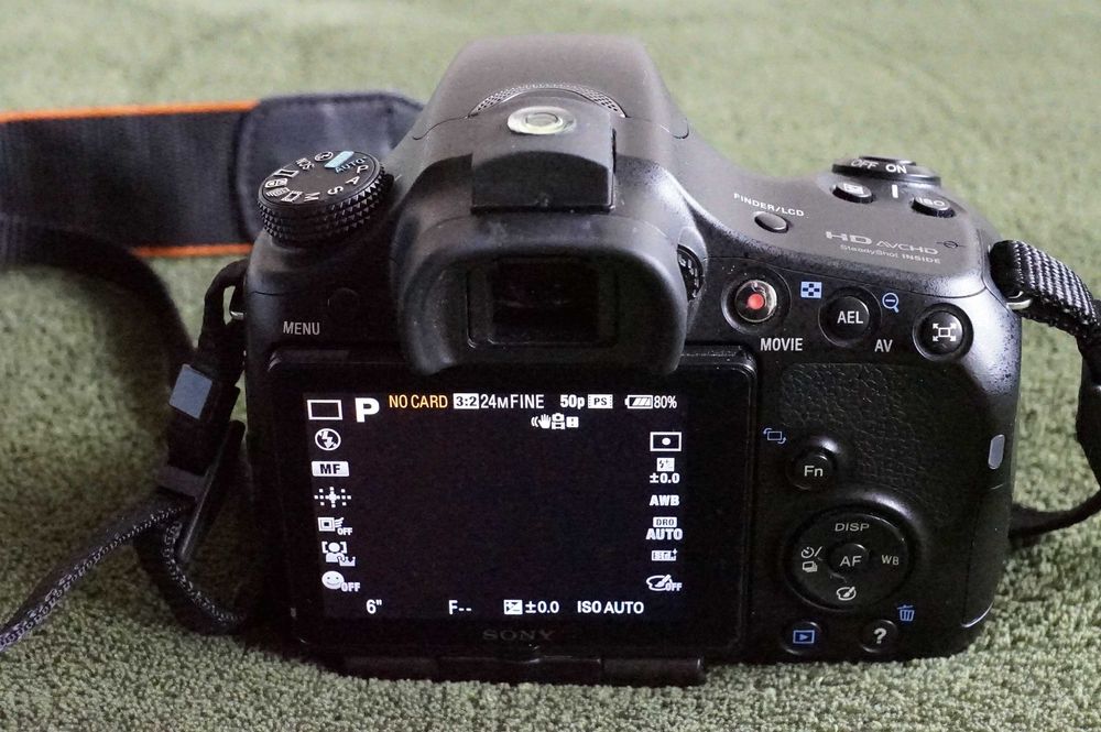 Sony SLT-A65 korpus z przebiegiem 17896 zdjęć - komplet
