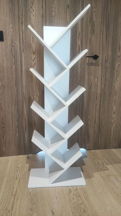 Półka szafka na książki