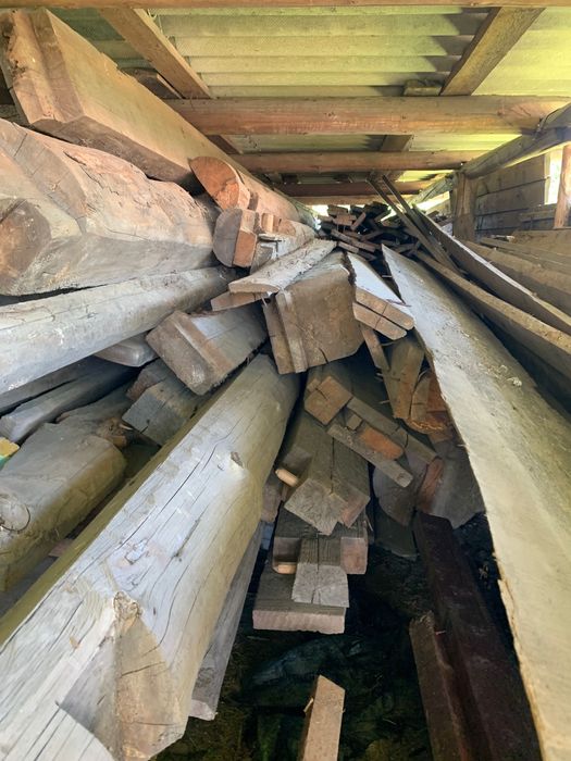 Sprzedam stare drewno po rozbiórce stodoły